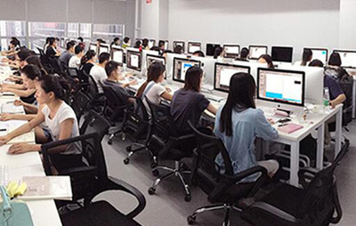 學好IT技術，為何離不開扎實的英語功底與計算機硬件開發結合？